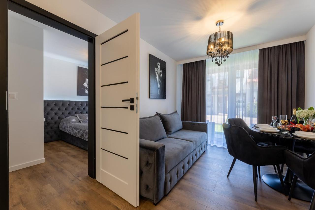 Sunrise Apartaments Luxury Рови Екстер'єр фото